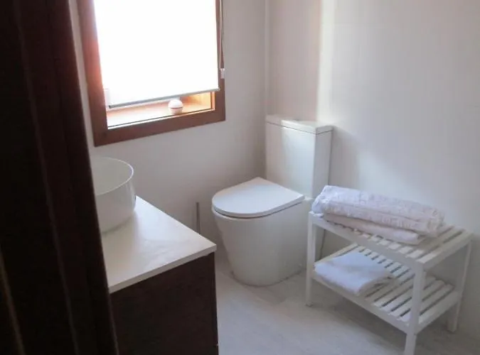 The Artist's דירה *